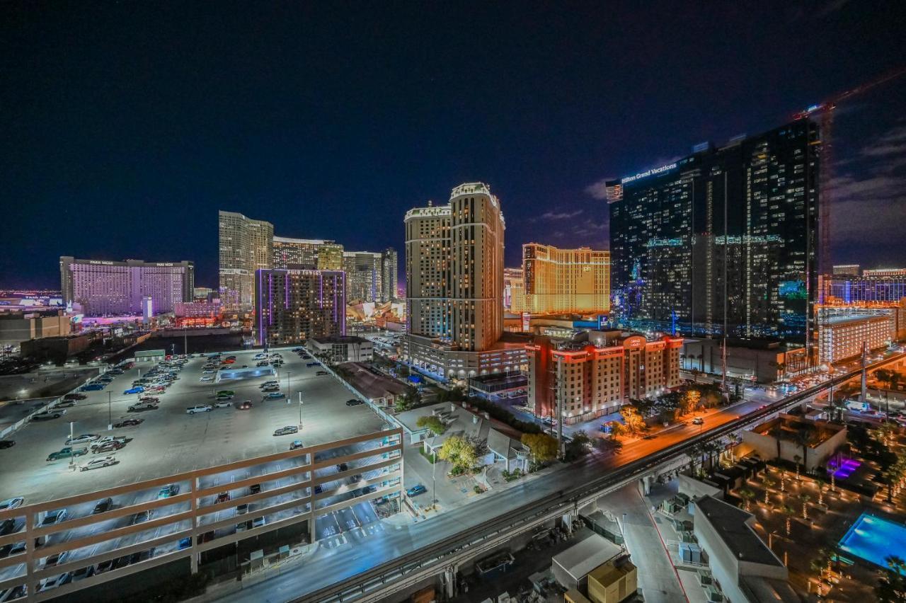 Mgm Signature Towers, Balcony Suite, Strip View - No Resort Fees! Las Vegas Kültér fotó