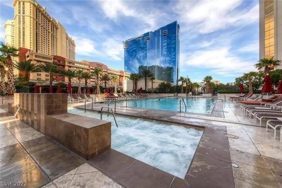 Mgm Signature Towers, Balcony Suite, Strip View - No Resort Fees! Las Vegas Kültér fotó